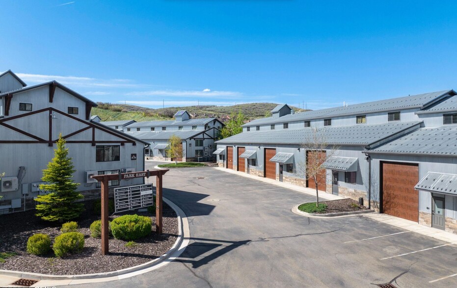 Primary Photo Of 1200 W Lori Ln, Kamas Flex For Sale