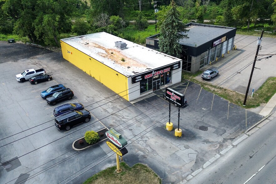 More Photos Of 3001 Ridge Rd, Buffalo Freestanding For Sale