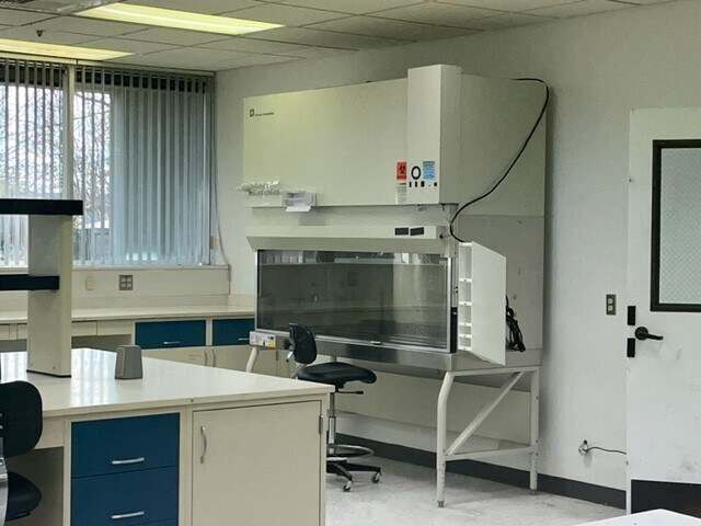 More Photos Of 3333 Vaca Valley Pky, Vacaville Research And Development For Lease