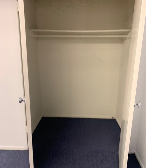 More Photos Of 2425 E Slauson Ave, Huntington Park Office For Lease