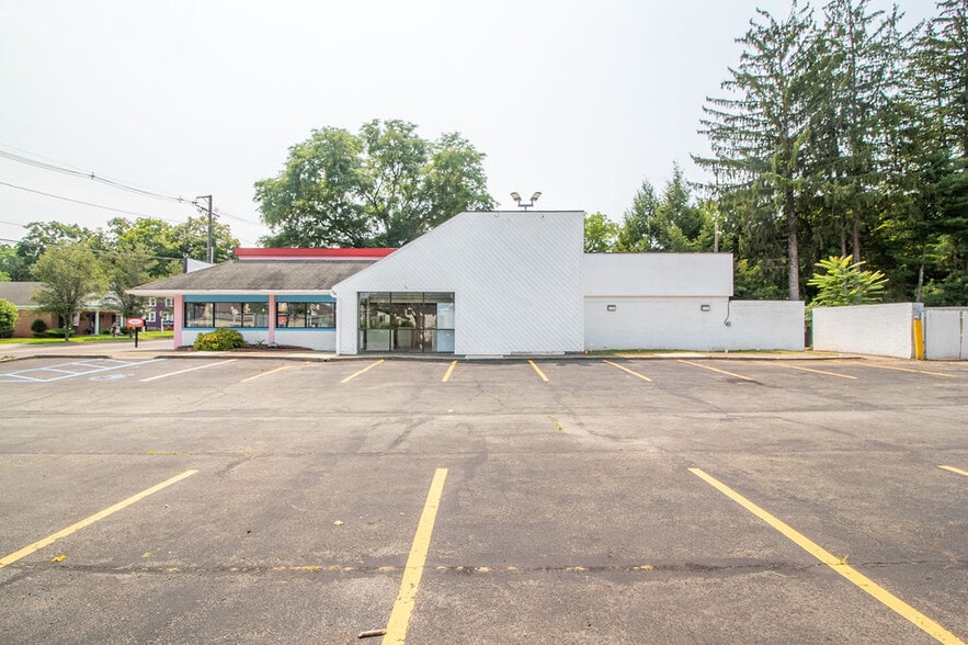 More Photos Of 127 S Main St, Ellenville Fast Food For Sale