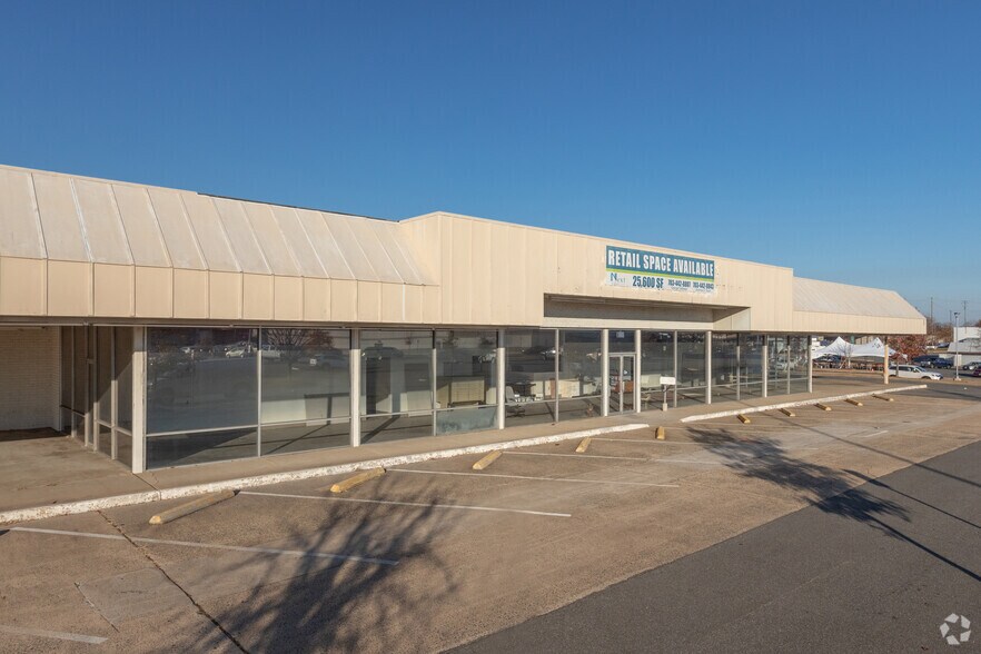 More Photos Of 6660 Springfield Mall, Springfield General Retail For Sale