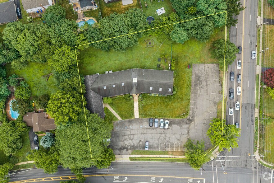 More Photos Of 200 Park Ave, Freehold Religious Facility For Sale