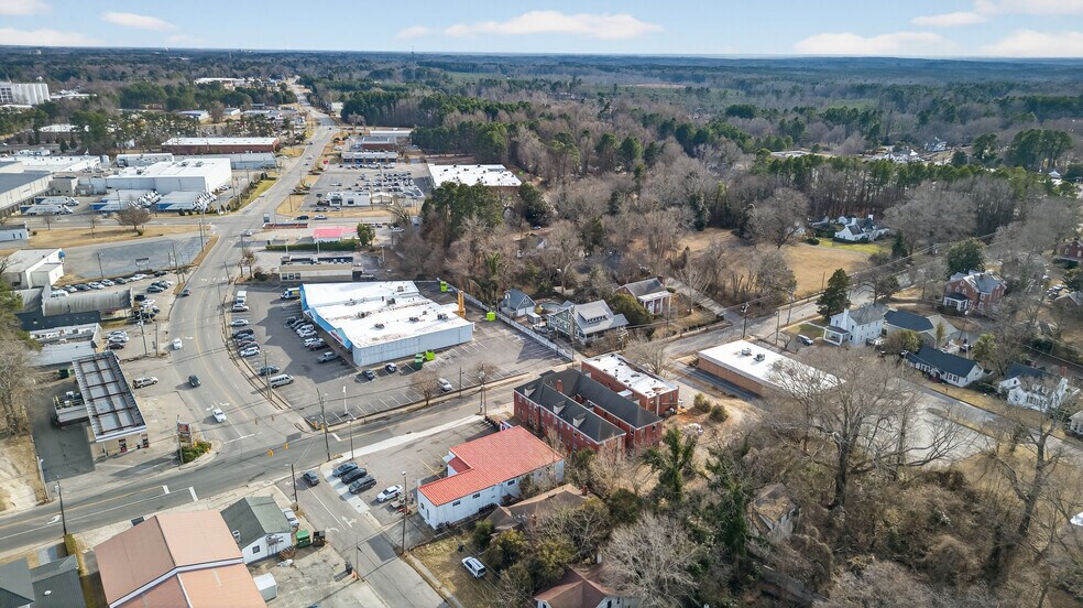 More Photos Of 1010 S Garnett St, Henderson Hotel For Sale