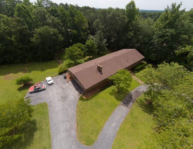 More Photos Of 6190 Prestley Mill Rd, Douglasville Medical For Sale