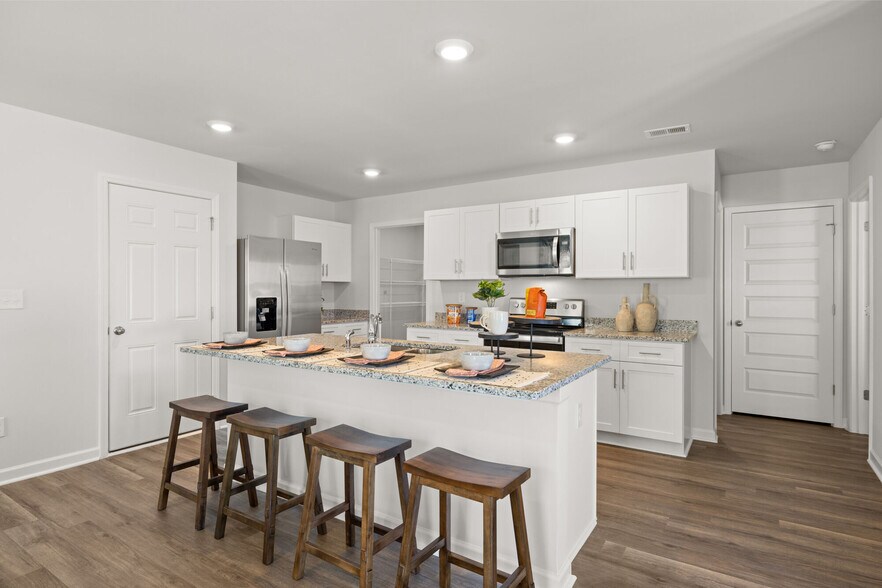 More Photos Of 507 Satinwood Cir, Graniteville Apartments For Sale