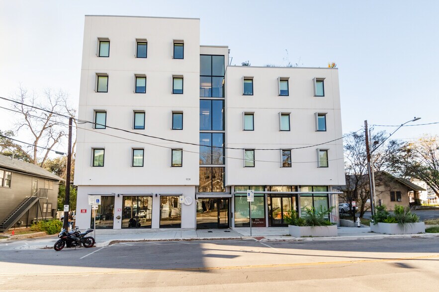 More Photos Of 1108 Nueces St, Austin Apartments For Lease