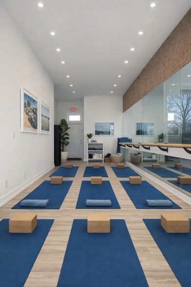 More Photos Of 2122 Boston Post Rd, Larchmont Storefront Retail Office For Lease