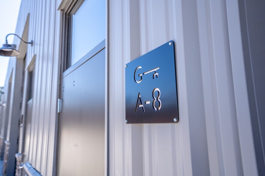 More Photos Of 1040 Park Ct, Greensboro Warehouse For Sale