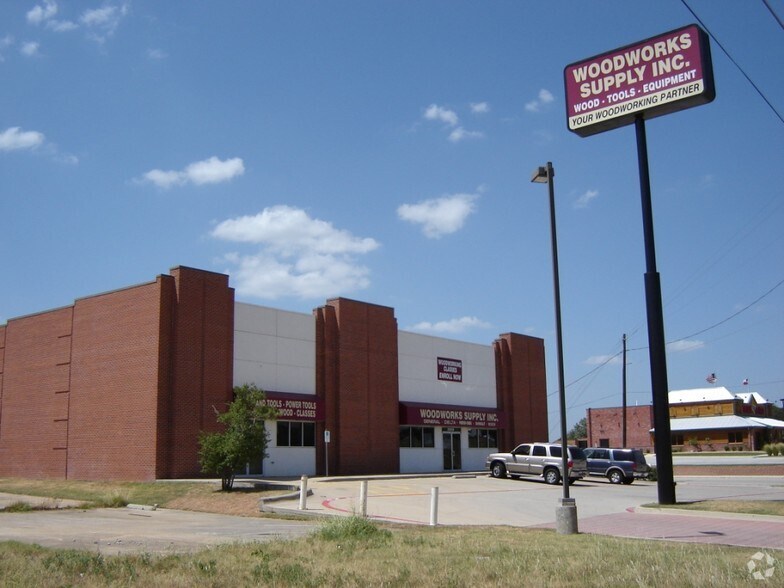 More Photos Of 2909 State Highway 121, Bedford Religious Facility For Sale