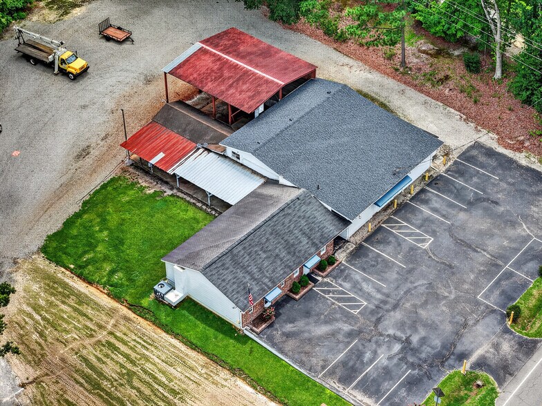 More Photos Of 409 Wagstaff Rd, Fuquay-Varina Manufacturing For Sale