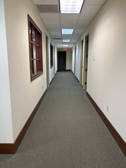 More Photos Of 5605 NW 82nd Ave, Miami Loft Creative Space For Lease