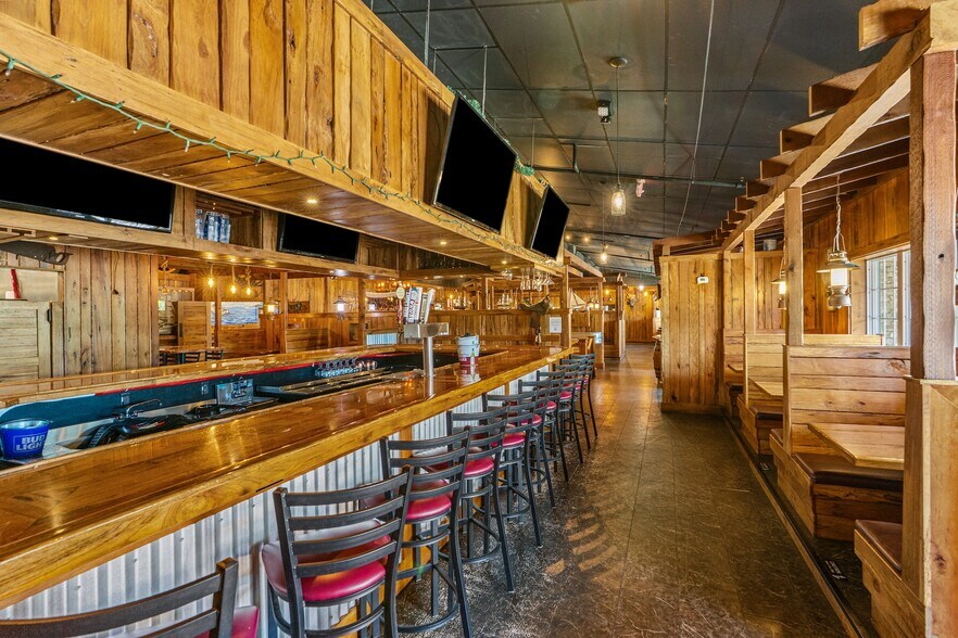 More Photos Of 4170 S Ridgewood Ave, Edgewater Specialty For Lease