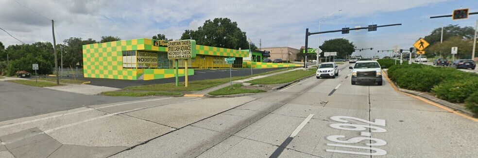 More Photos Of 515 E Memorial Blvd, Lakeland General Retail For Sale