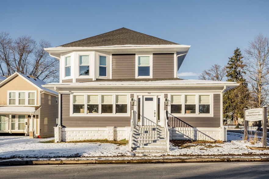 More Photos Of 502 W Main St, Danville Office For Sale
