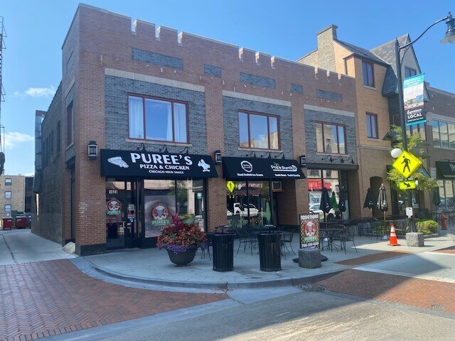 Primary Photo Of 1029 Lake St, Oak Park General Retail For Lease