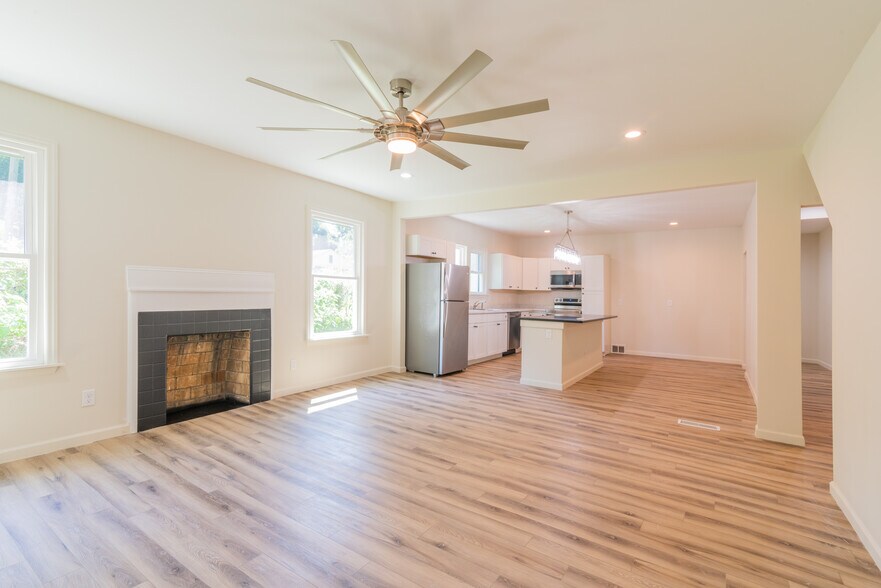 More Photos Of 506 E Marion St, Shelby Apartments For Sale