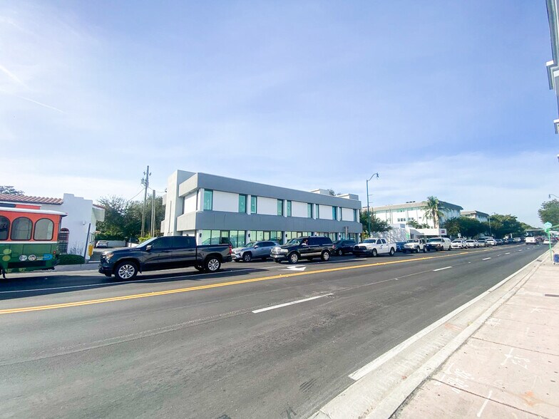More Photos Of 801 Monterey St, Coral Gables Medical For Lease