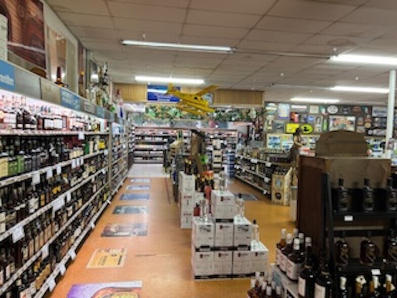 More Photos Of 4794 N Virginia St, Reno Storefront Retail Office For Lease