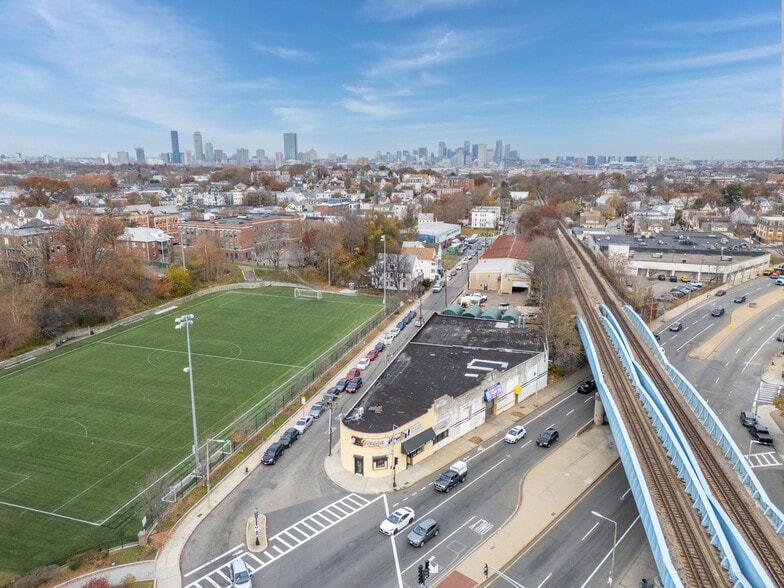 More Photos Of 310 Columbia Rd, Boston Auto Repair For Sale