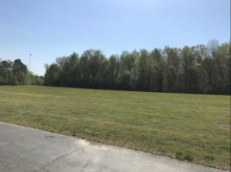 More Photos Of 0 Commonwealth Blvd, Emporia Land For Sale