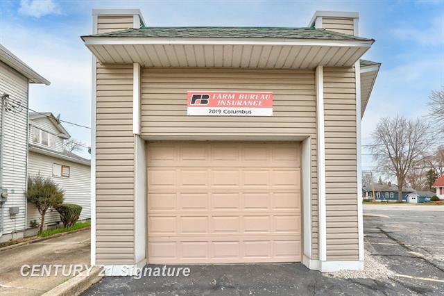 More Photos Of 2019 Columbus Ave, Bay City Office For Sale