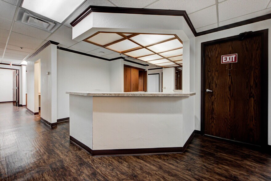 More Photos Of 3727 NW 63rd St, Oklahoma City Medical For Lease