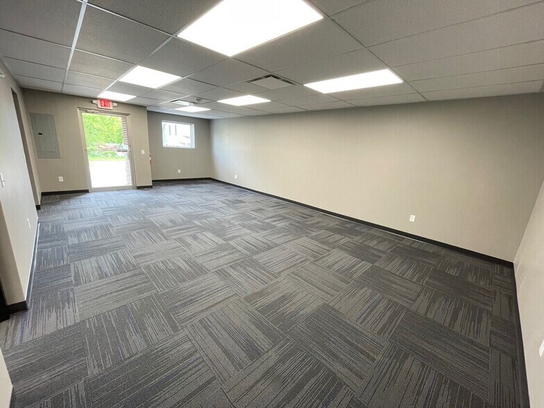 More Photos Of 222 N Buffalo St, Warsaw Office For Lease