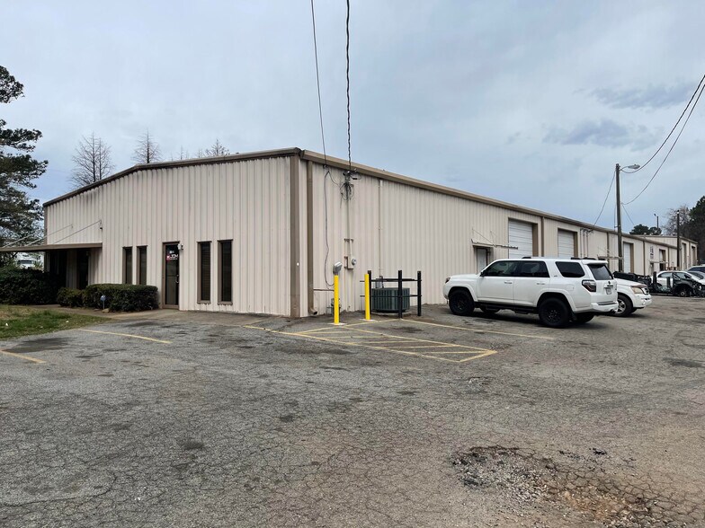 Primary Photo Of 1850 Joy Lake Rd, Morrow Warehouse For Lease