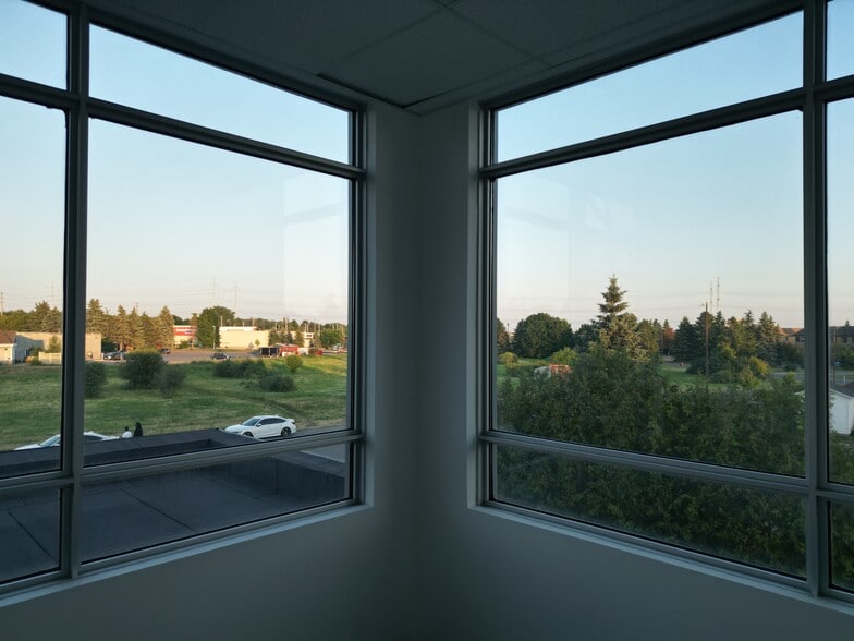 More Photos Of 65 Denzil Doyle Crt, Ottawa Light Distribution For Sale