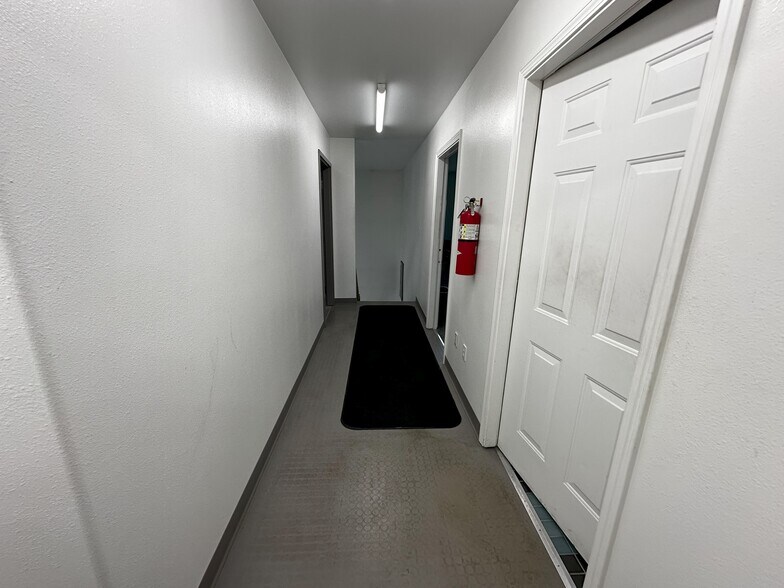 More Photos Of 2630 Van Horn Rd, Fairbanks Warehouse For Sale