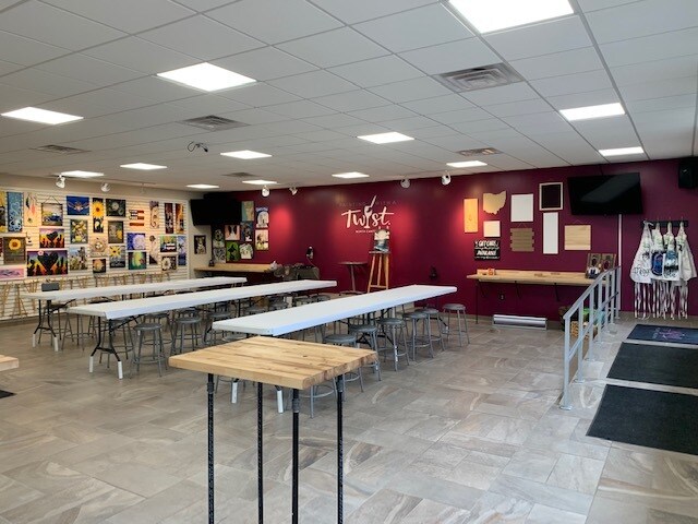 More Photos Of 4400 Portage St NW, North Canton Flex For Lease