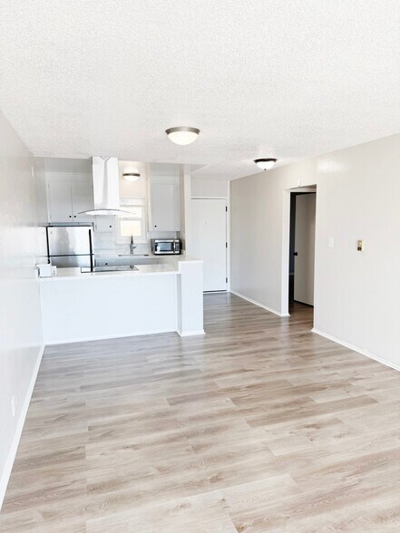 More Photos Of 944 Fletcher Ln, Hayward Apartments For Sale