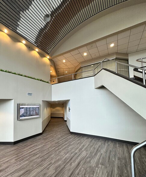 More Photos Of 775 Park Ave, Huntington Medical For Lease