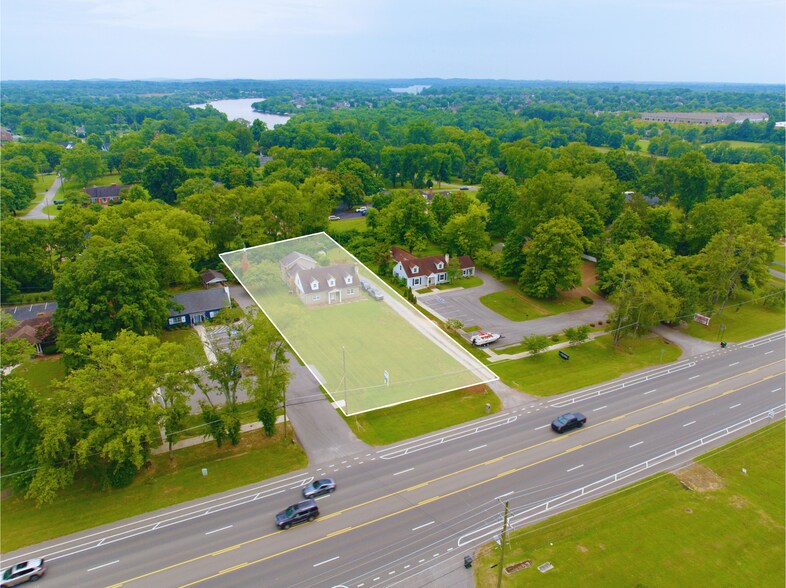 Primary Photo Of 1189 Nashville Pike, Gallatin Office For Sale