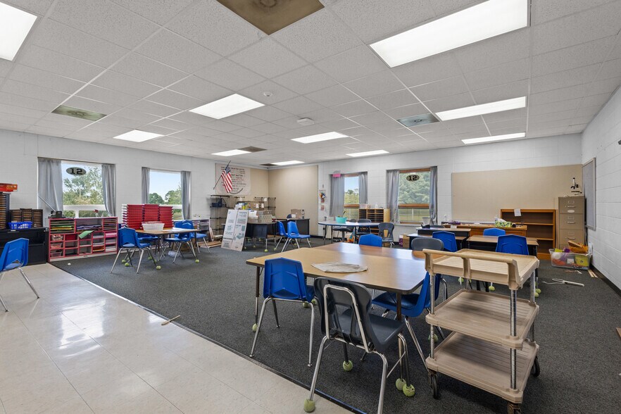 More Photos Of 414 S Church St, Endeavor Schools For Sale