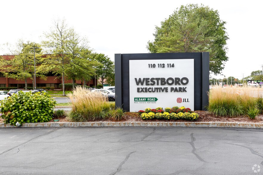 More Photos Of 114 Turnpike Rd, Westborough Unknown For Lease