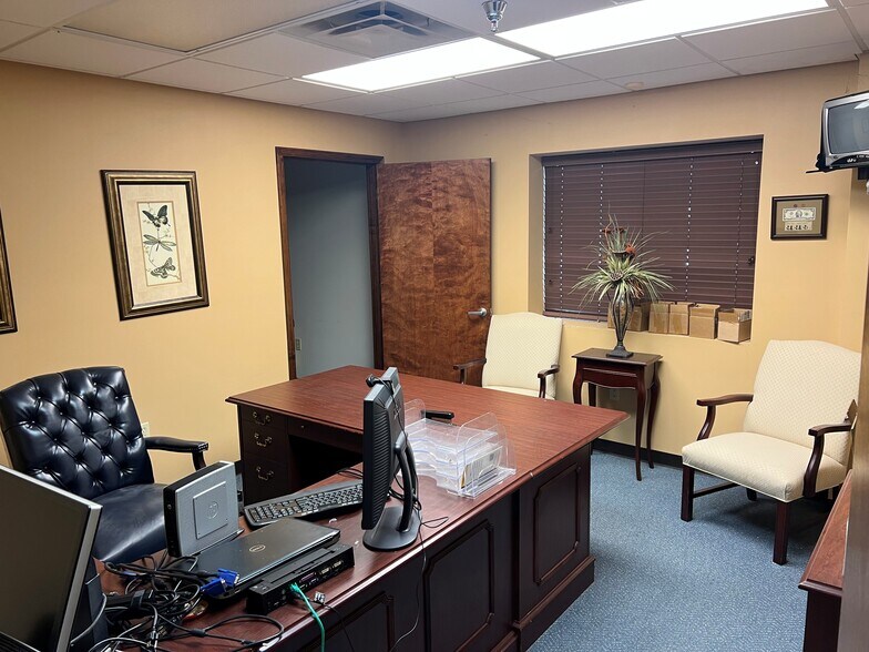 More Photos Of 93 Genesis Pky, Thomasville Warehouse For Sale