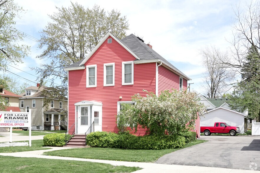 Primary Photo Of 1834 Pine Grove Ave, Port Huron Office Residential For Lease