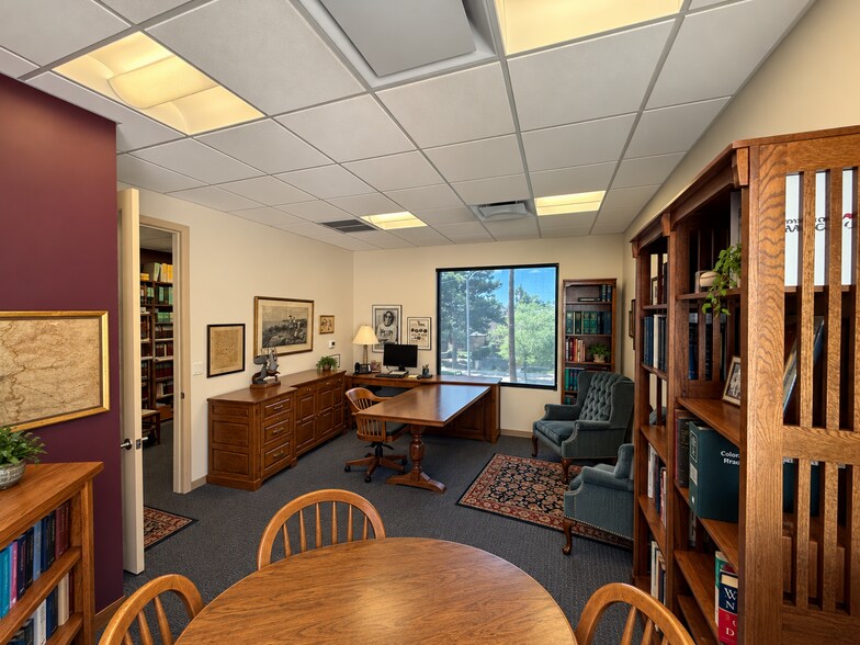 More Photos Of 343 W Roosevelt St, Phoenix Office For Sale