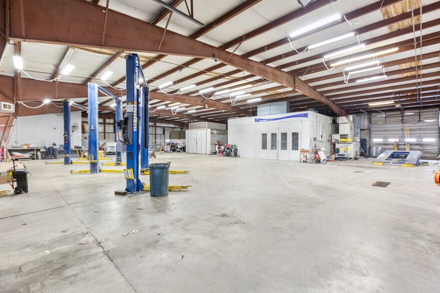 More Photos Of 913 Longfield Rd, Colonial Beach Warehouse For Sale