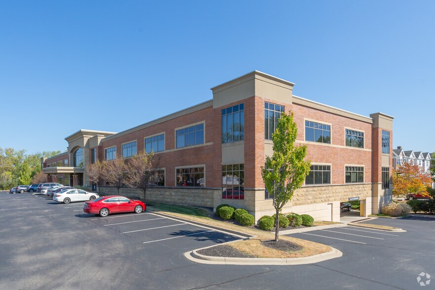 More Photos Of 8250 Kenwood Crossing Way, Cincinnati Medical For Lease