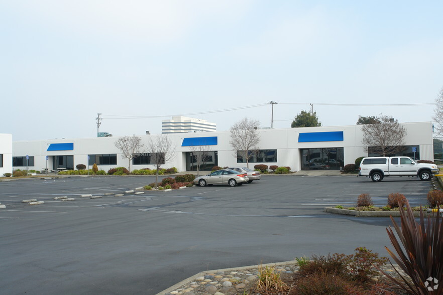 Primary Photo Of 7755 Pardee Ln, Oakland Research And Development For Lease