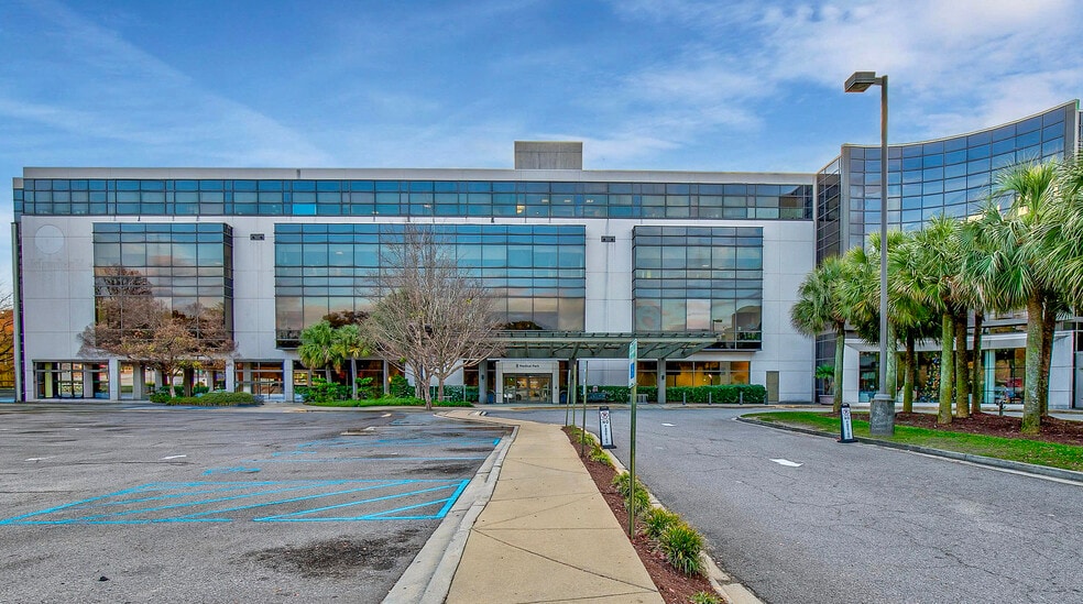 More Photos Of 8 Richland Medical Park Dr, Columbia Office For Sale