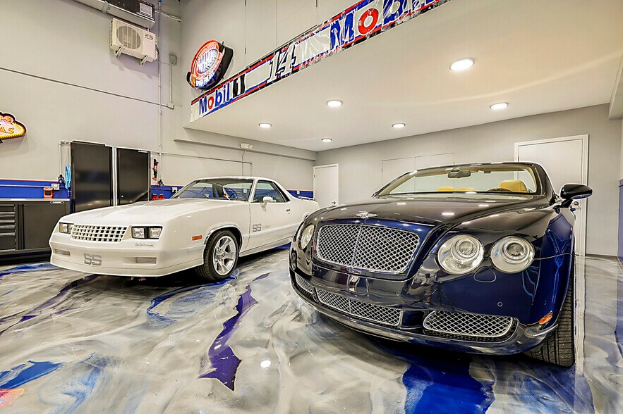 More Photos Of 2175 N Andrews Ave, Pompano Beach Industrial For Sale