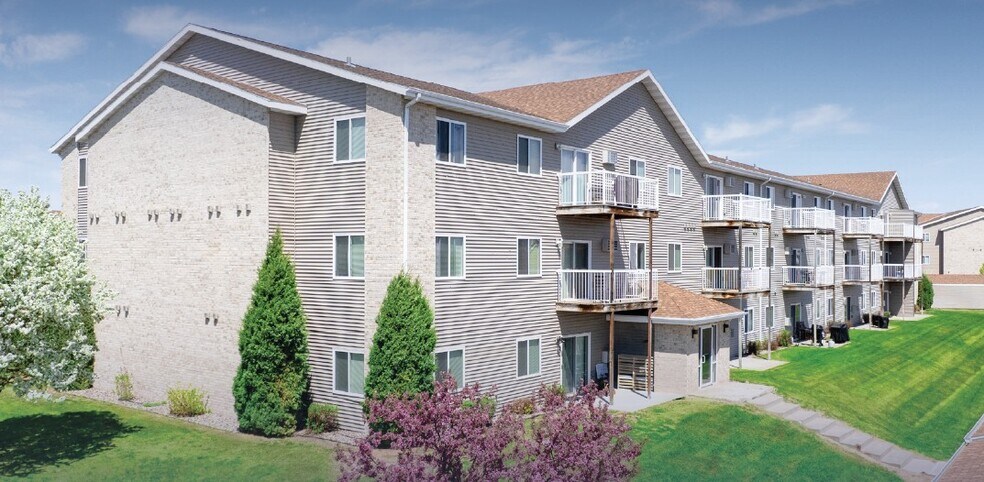 Primary Photo Of 2120-2220 29th St W, Williston Apartments For Sale