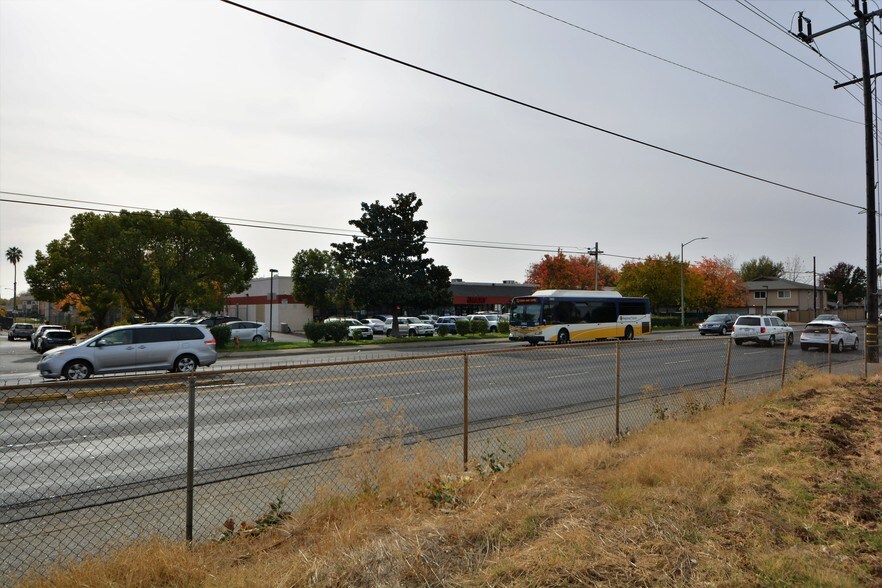 More Photos Of 4131-4221 Fruitridge Rd, Sacramento Land For Sale