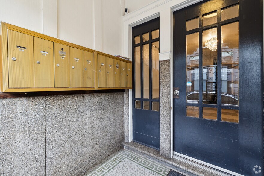 More Photos Of 449 & 451 9th St, San Francisco Apartments For Sale