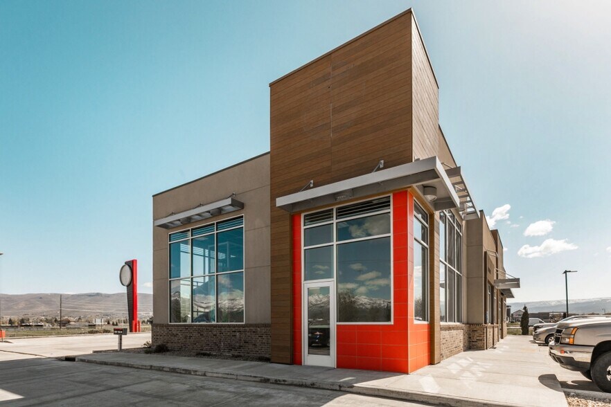 More Photos Of 191 E Gateway Dr, Heber City Fast Food For Sale