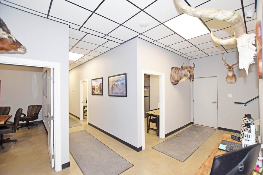 More Photos Of 2250 Dixie Blvd, Odessa Industrial For Sale